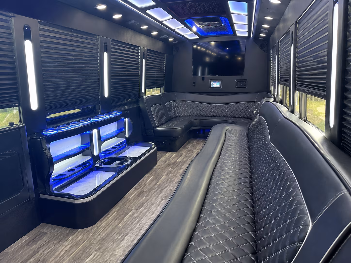 bachelorette and bachelor party buses in mckinney texas