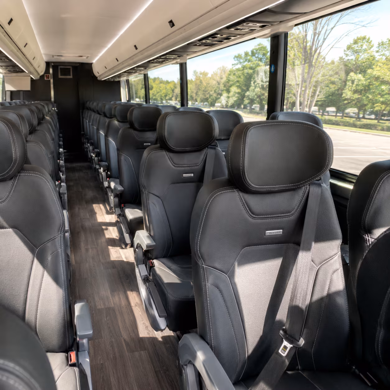 charter buses for corporate retreats and team offsites near mckinney