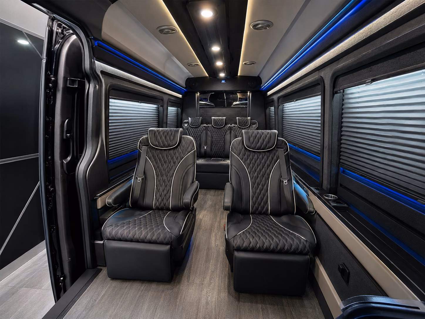group hotel shuttle buses between mckinney dfw area airports